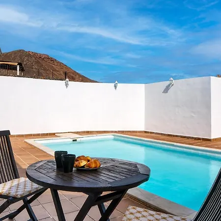 Casa Fatmar Montana Roja-piscina Privada * Playa Blanca